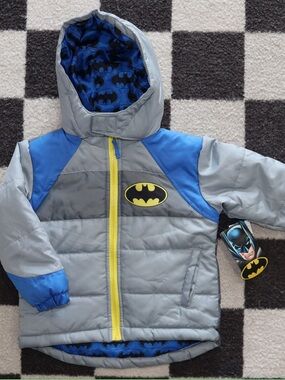 Batman Kids' Gray & Blue Hooded Puffer Jacket with Yellow Trim